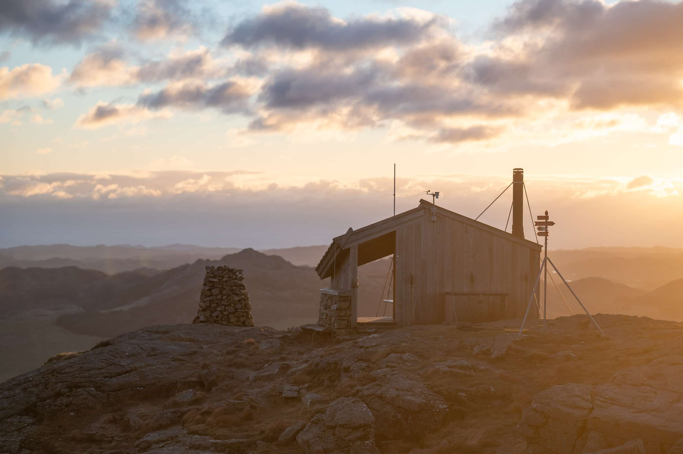 Storafjellet gapahuk